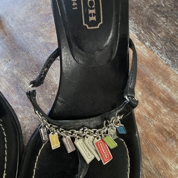 Shoes - Picture 2 of 3